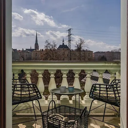 Riverside Hotel 4*