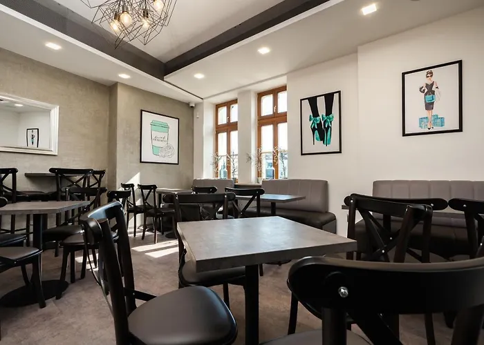 Riverside Готель 4*