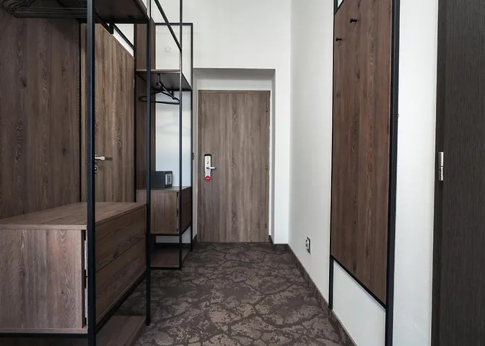 Riverside Готель 4*